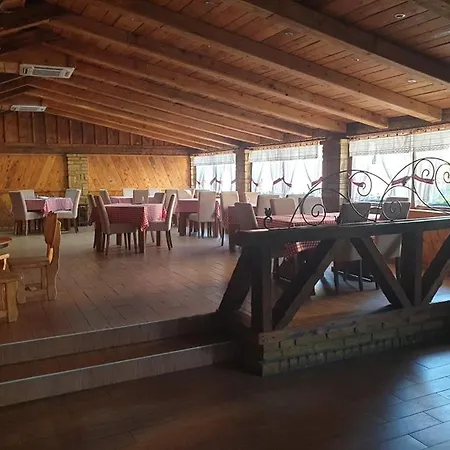 Restoran Zlatni Jelen 3*