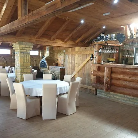 Restoran Zlatni Jelen Veternik