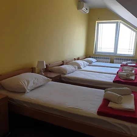 Restoran Zlatni Jelen Hotel 3*